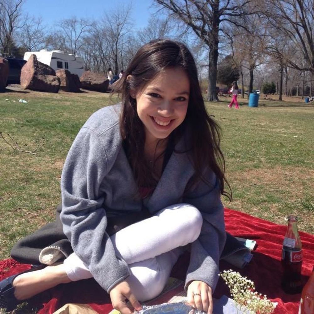 Meet your Posher, Ana paola